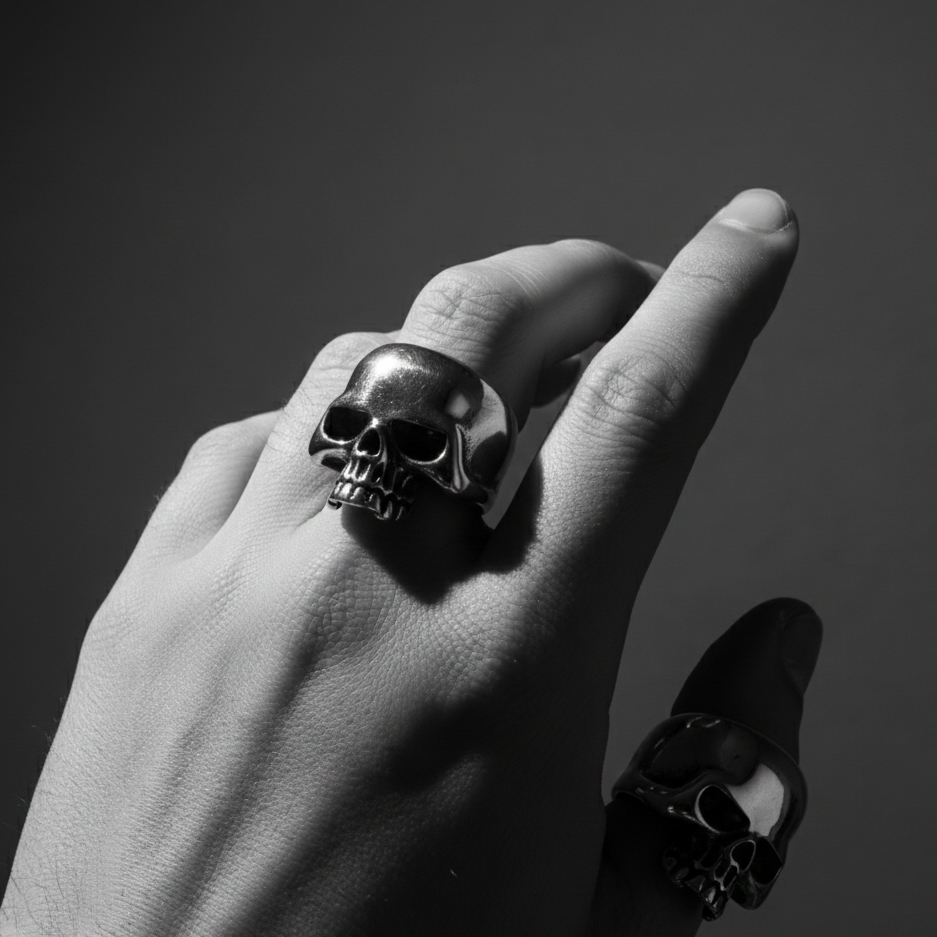 Vintage 80's Skull Ring